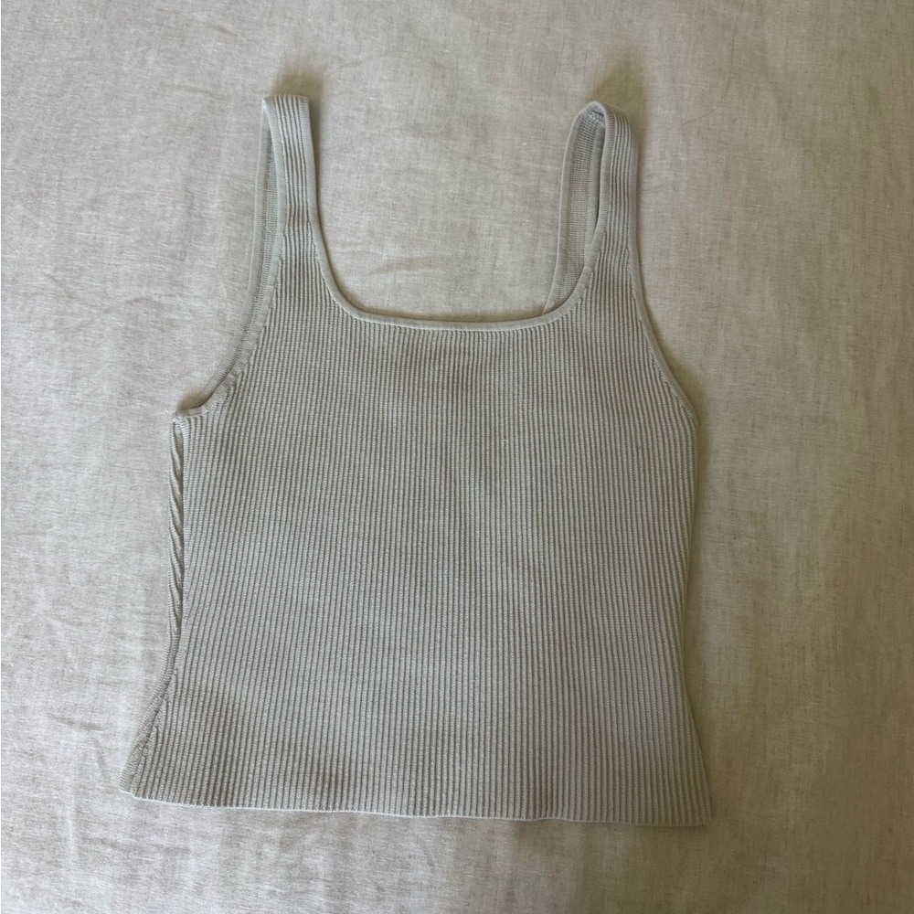 Aritzia Babaton Sculpt Knit Tank